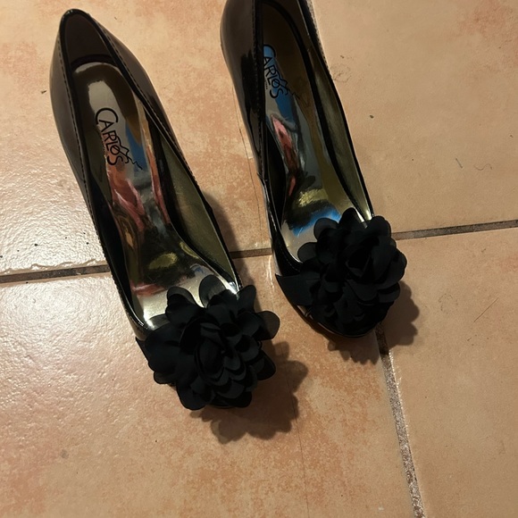 Black Carlos Santana open toe high heels with bow - Picture 2 of 2